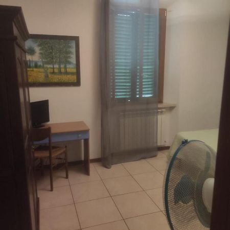 Casa Di Roberto Apartment Сиена Екстериор снимка