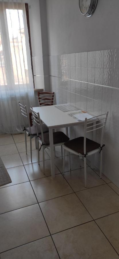 Casa Di Roberto Apartment Сиена Екстериор снимка